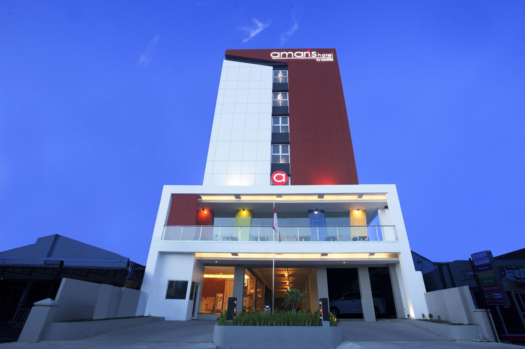 Amaris Hotel Dr. Susilo Grogol Jakarta Exterior photo