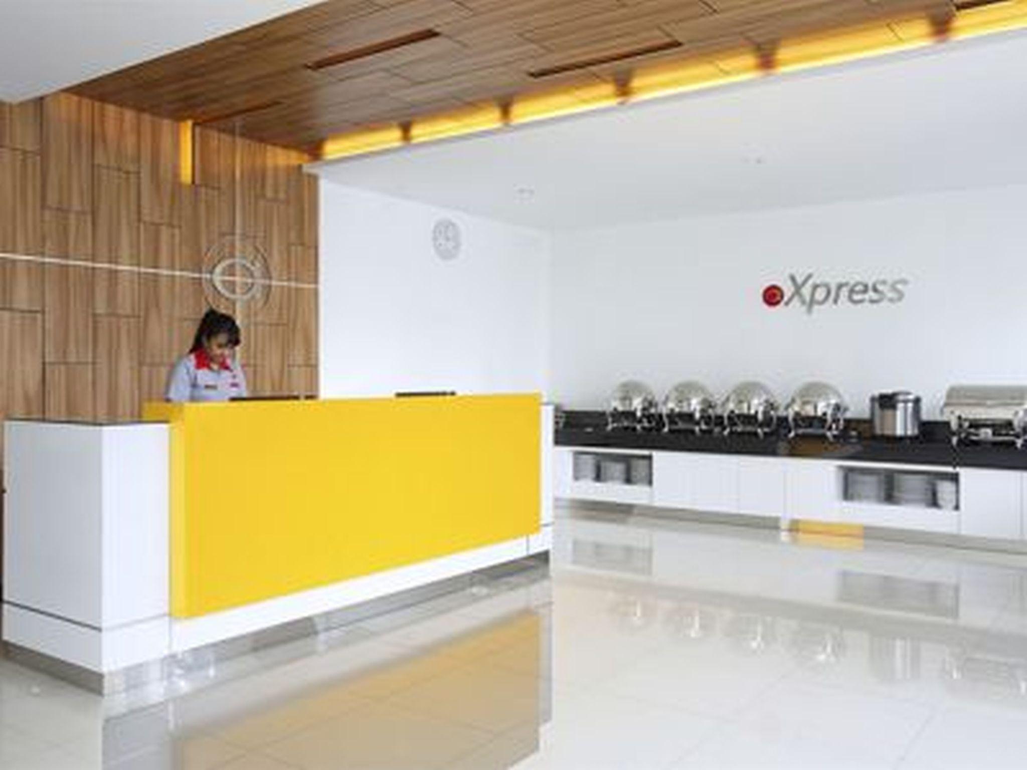 Amaris Hotel Dr. Susilo Grogol Jakarta Exterior photo