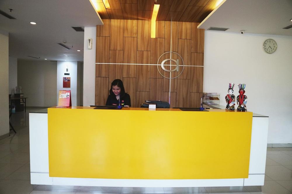 Amaris Hotel Dr. Susilo Grogol Jakarta Exterior photo